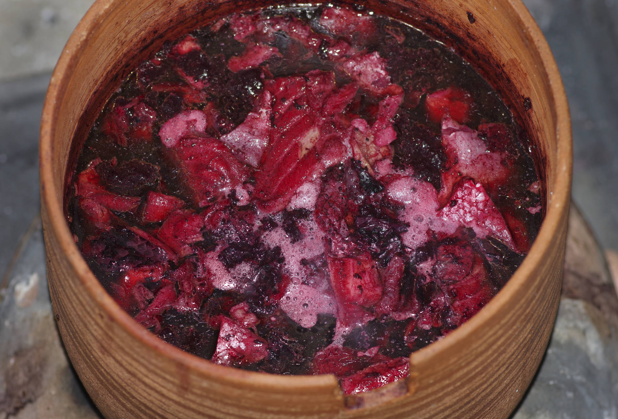 fish skin, lac, borax, natron, lodhra, water